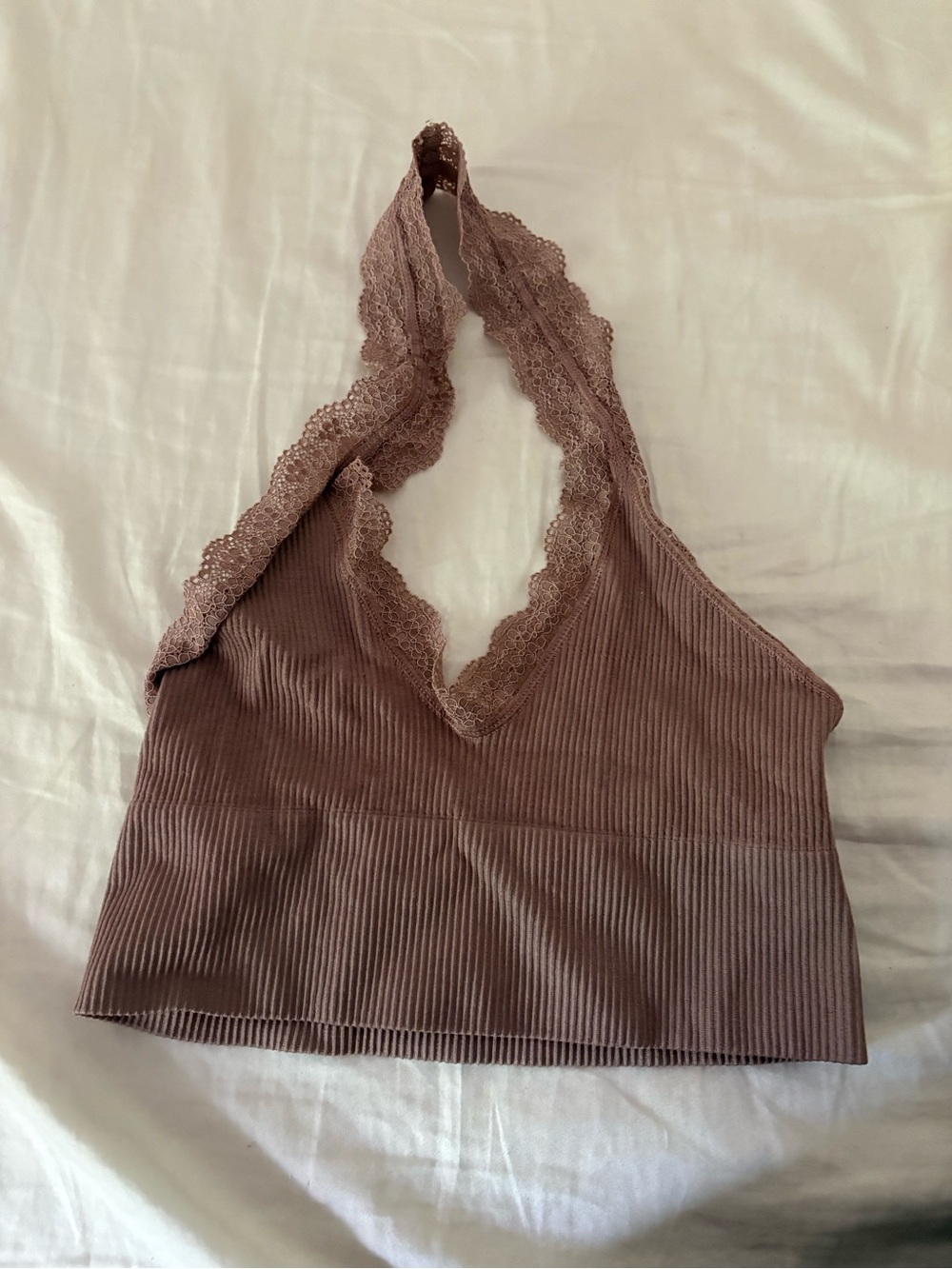 Urban Outfitters Lace-Trim Ribbed Halter Bralette in Mauve